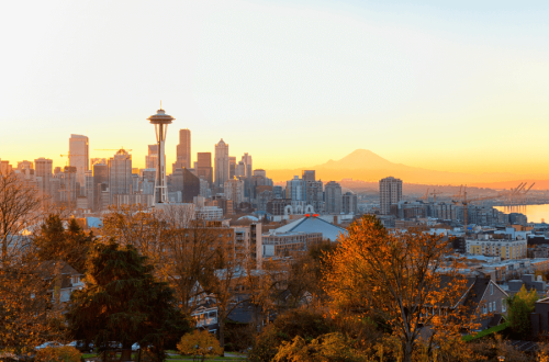 visiting-seattle-in-the-fall-things-to-do-in-seattle-in-the-fall-girl-go-travel-the-world-female-solo-travel-blog