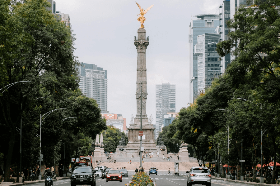 angel-of-independence-unique-things-to-do-in-mexico-city-girl-go-travel-the-world