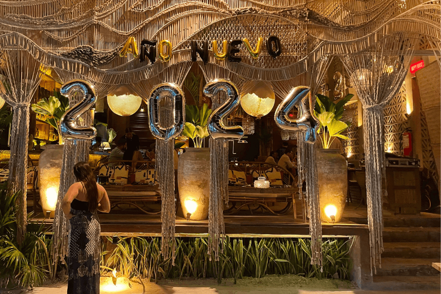 ways-to-celebrate-new-year's-eve-in-isla-holbox-mexico-dinner-reservations